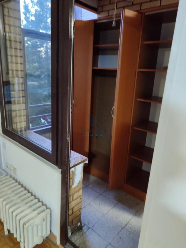 Slika 8 - Cerova, Troiposoban stan za izdavanje, 94m2, 550€