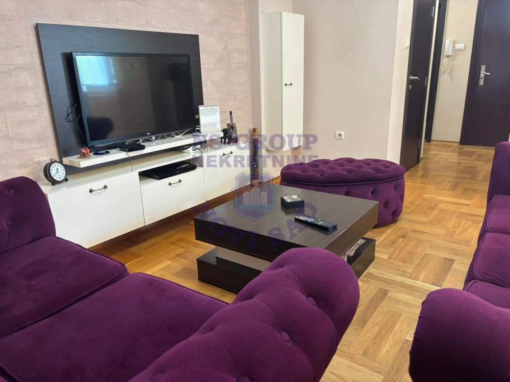 Slika 0 - Četvorosoban stan na prodaju, 95m2, 274.000€