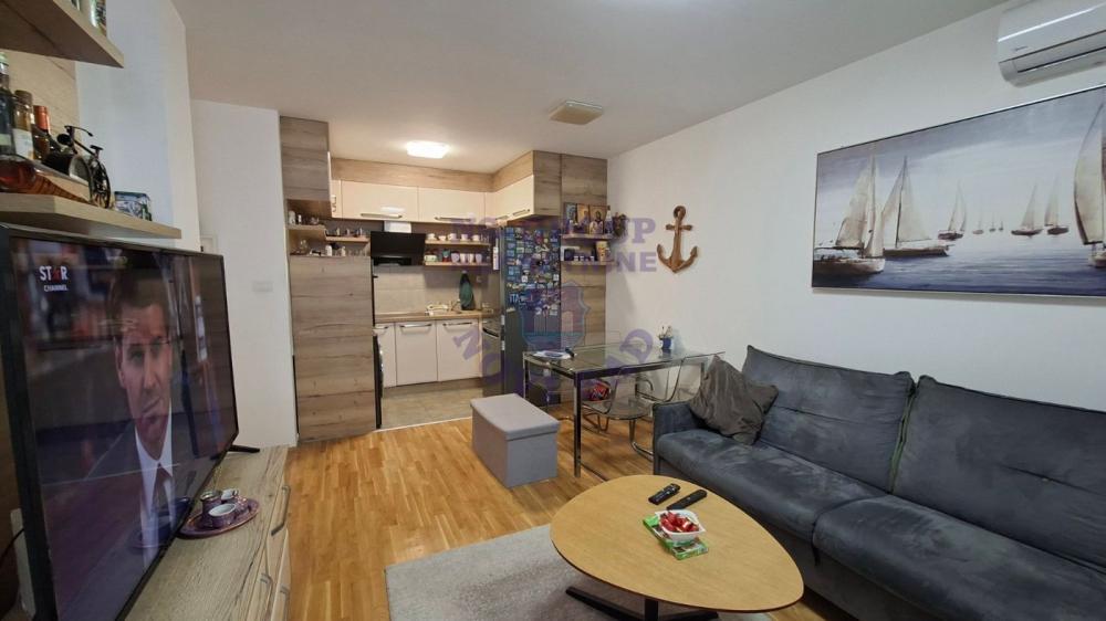 Slika 2 - Dvoiposoban stan na prodaju, 51m2, 157.600€