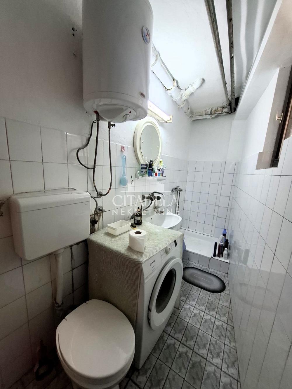 Slika 11 - Braće Jerković, Dvoiposoban stan na prodaju, 55m2, 125.000€