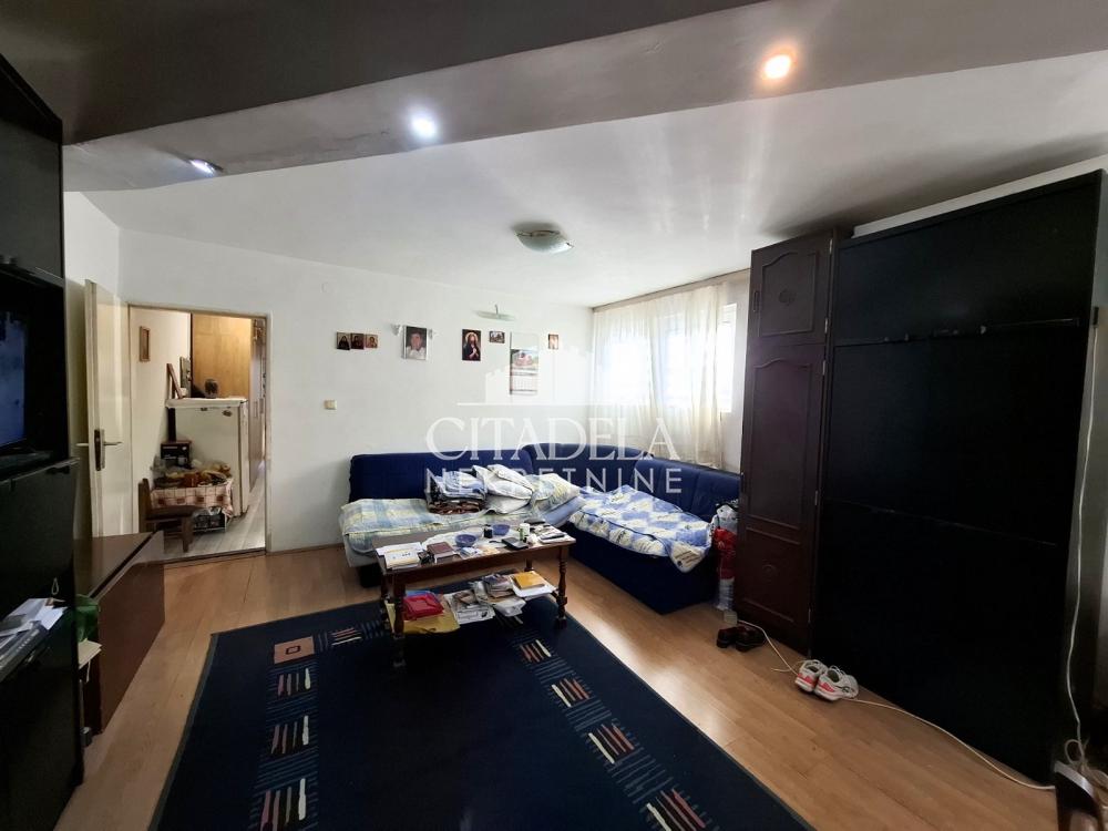 Slika 1 - Braće Jerković, Dvoiposoban stan na prodaju, 55m2, 125.000€