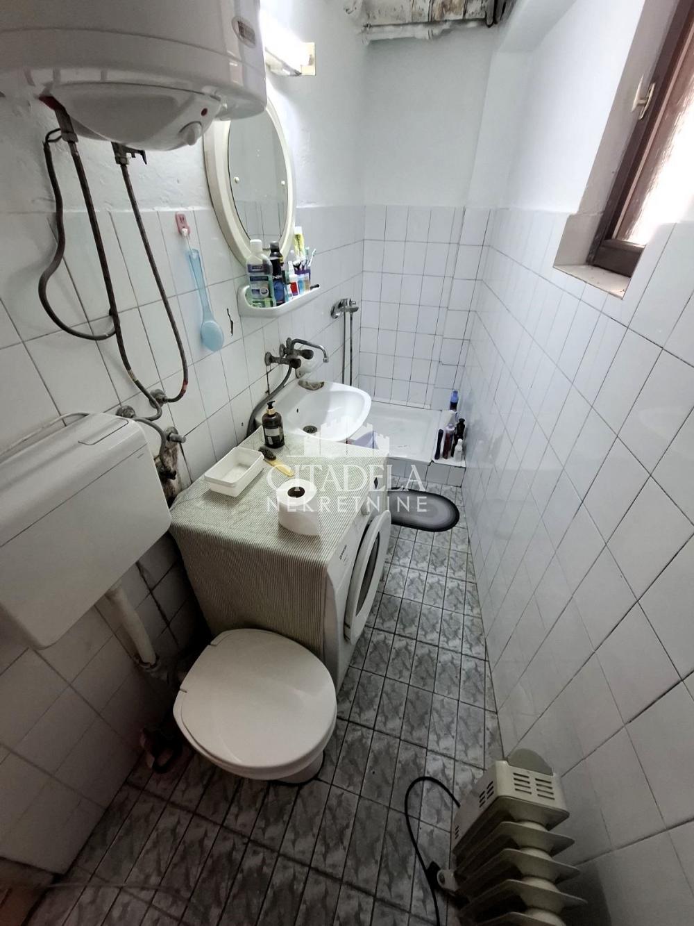 Slika 10 - Braće Jerković, Dvoiposoban stan na prodaju, 55m2, 125.000€