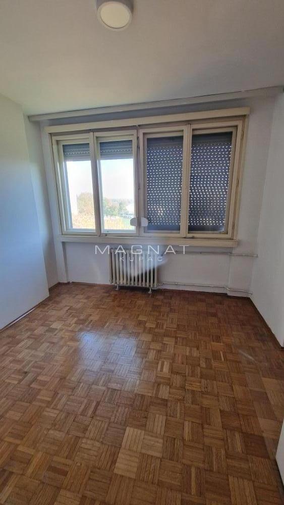 Slika 6 - Karađorđev Trg, Trosoban stan za izdavanje, 70m2, 450€