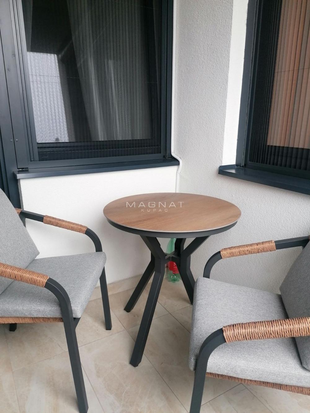 Slika 11 - Albanske spomenice, Dvosoban stan za izdavanje, 53m2, 1.000€