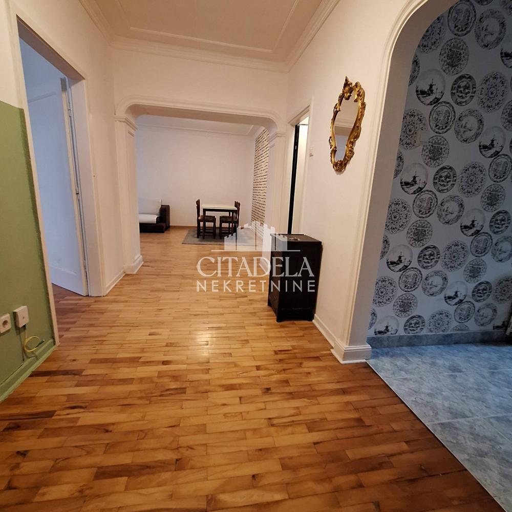 Slika 1 - Ljubomira Stojanovića, Trosoban stan za izdavanje, 75m2, 1.050€