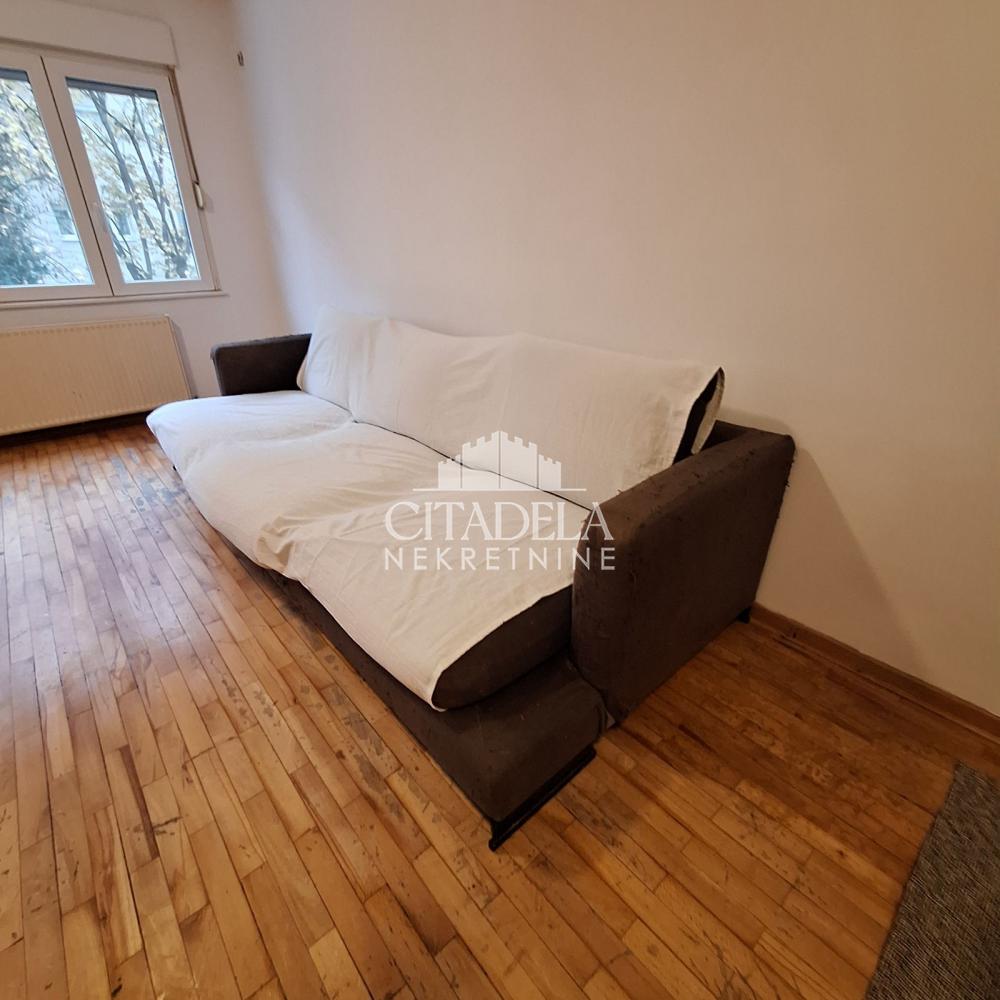 Slika 4 - Ljubomira Stojanovića, Trosoban stan za izdavanje, 75m2, 1.050€