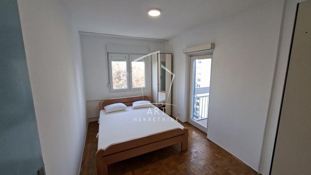 Slika 9 - Gandijeva, Trosoban stan za izdavanje, 81m2, 750€