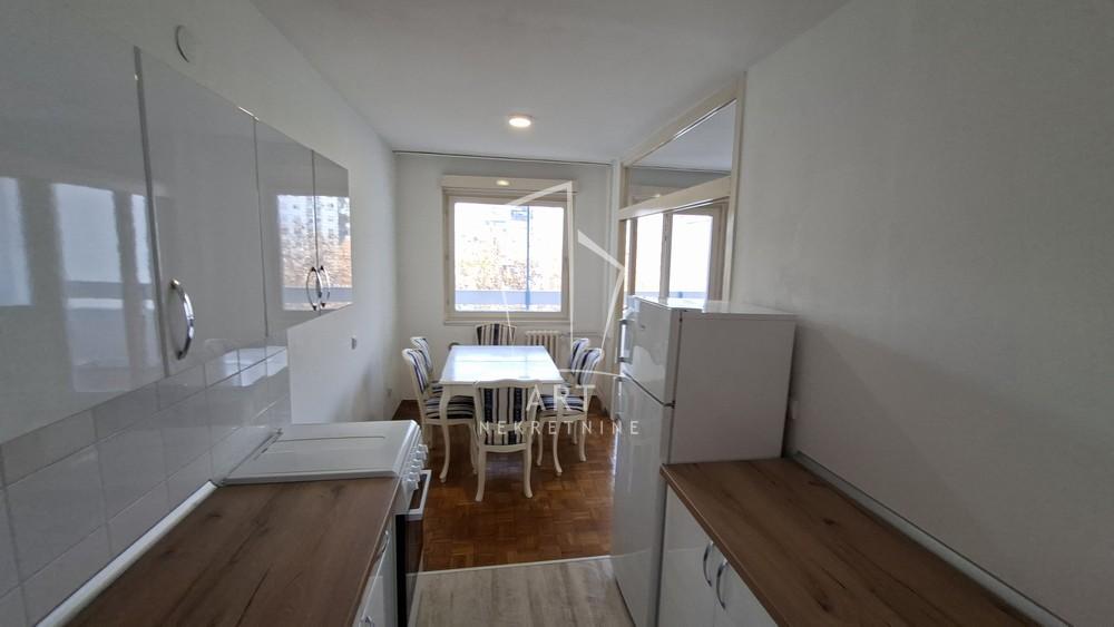 Slika 7 - Gandijeva, Trosoban stan za izdavanje, 81m2, 750€