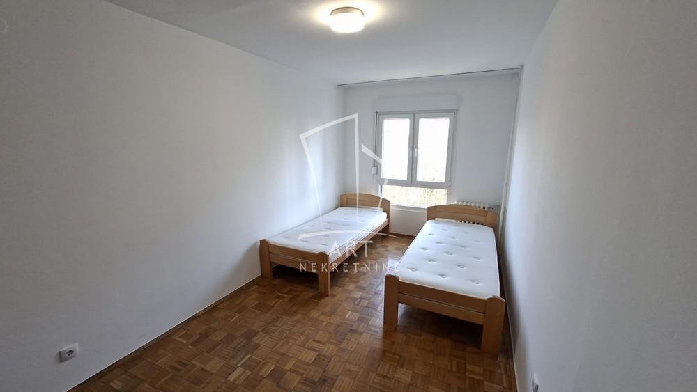 Slika 11 - Gandijeva, Trosoban stan za izdavanje, 81m2, 750€