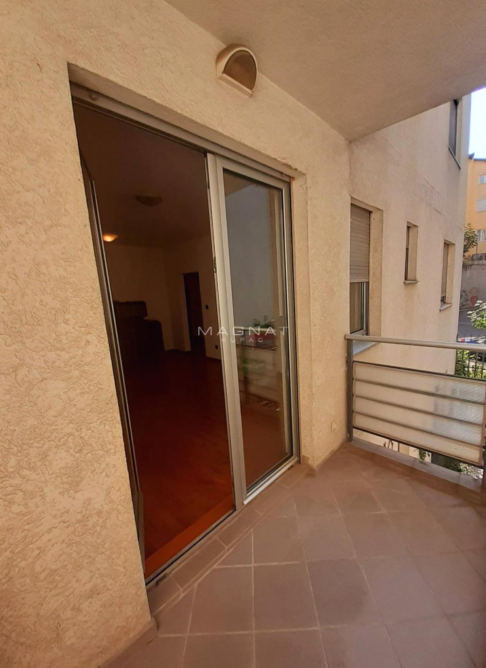 Slika 1 - Trosoban stan na prodaju, 72m2, 204.990€