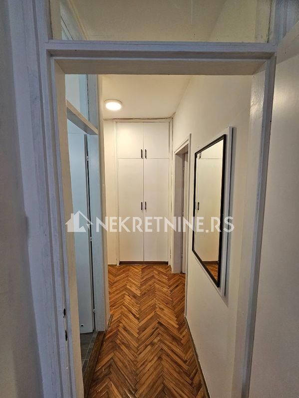 Slika 10 - Radovana Simića Cige, Jednosoban stan za izdavanje, 40m2, 350€