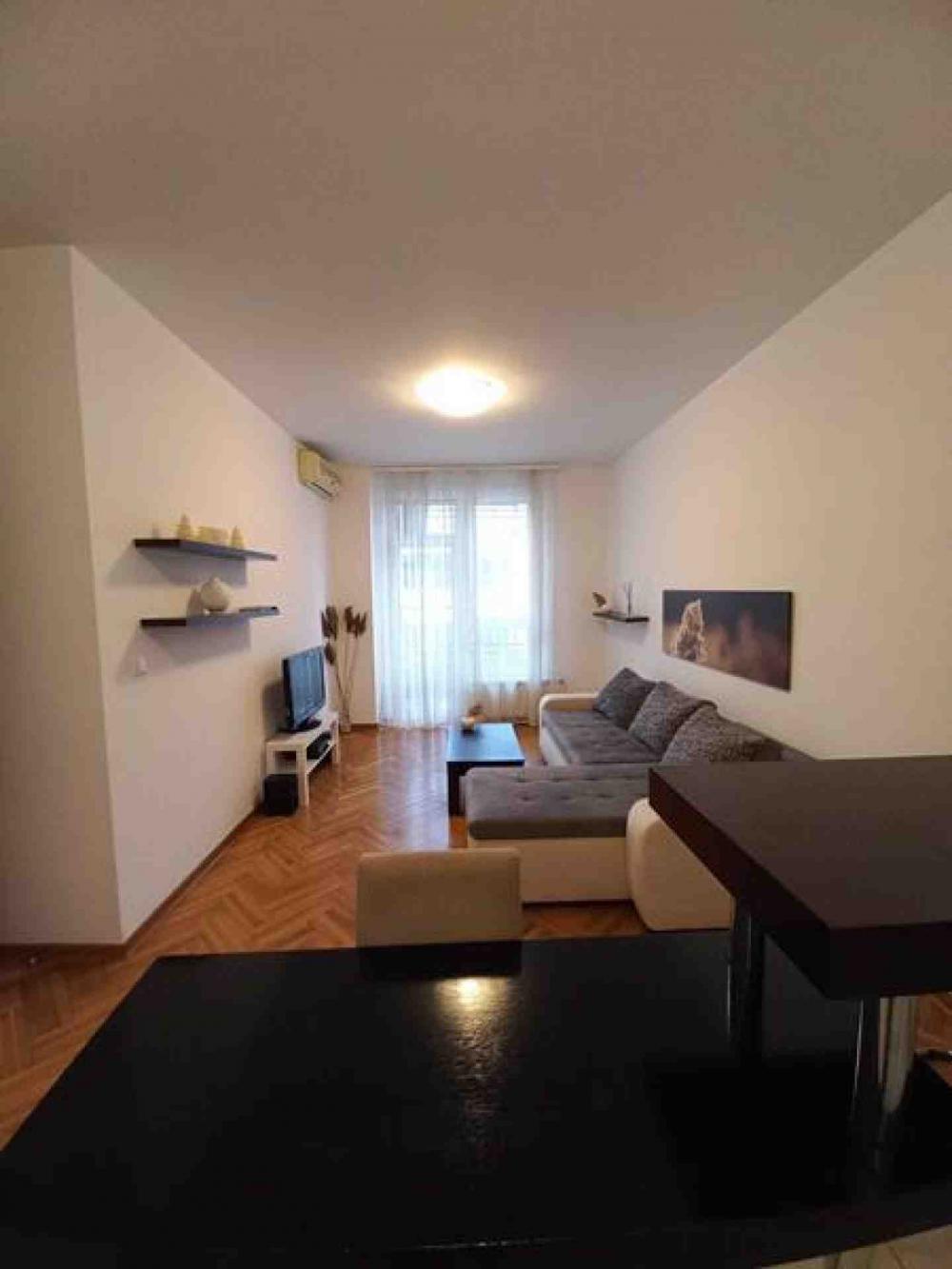 Slika 4 - Trosoban stan za izdavanje, 55m2, 800€