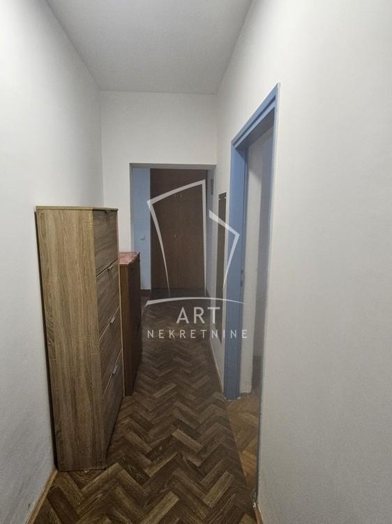 Slika 5 - Mirijevski Bulevar, Četvorosoban stan za izdavanje, 53m2, 500€