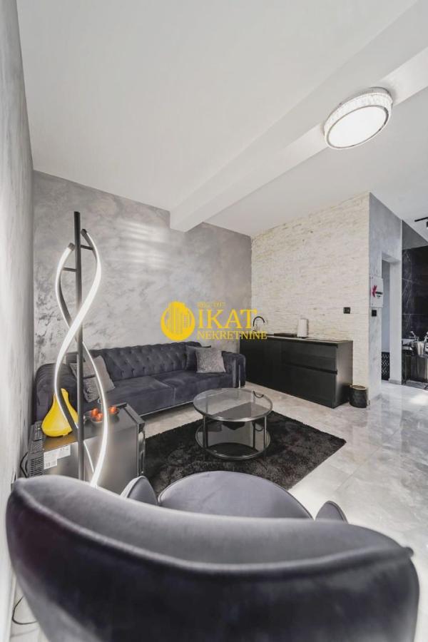 Glavna slika -Dvosoban stan na prodaju, 58m2, 157.000€