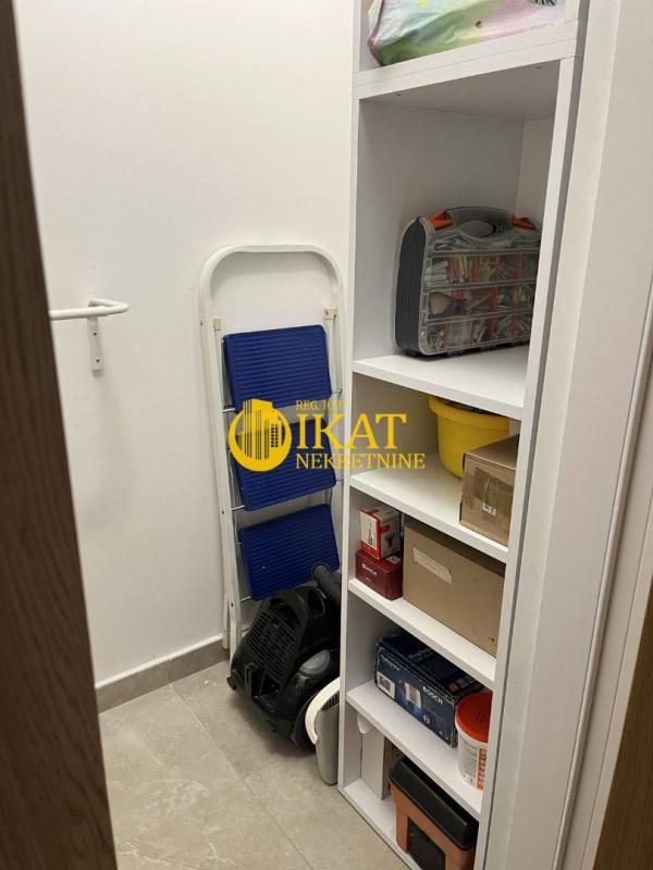 Slika 10 - Dvosoban stan za izdavanje, 64m2, 750€