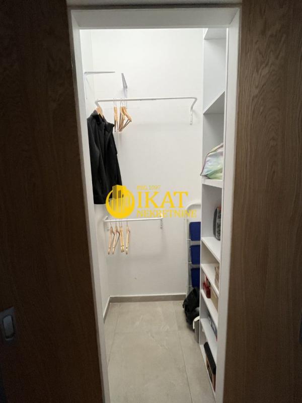 Slika 9 - Dvosoban stan za izdavanje, 64m2, 750€