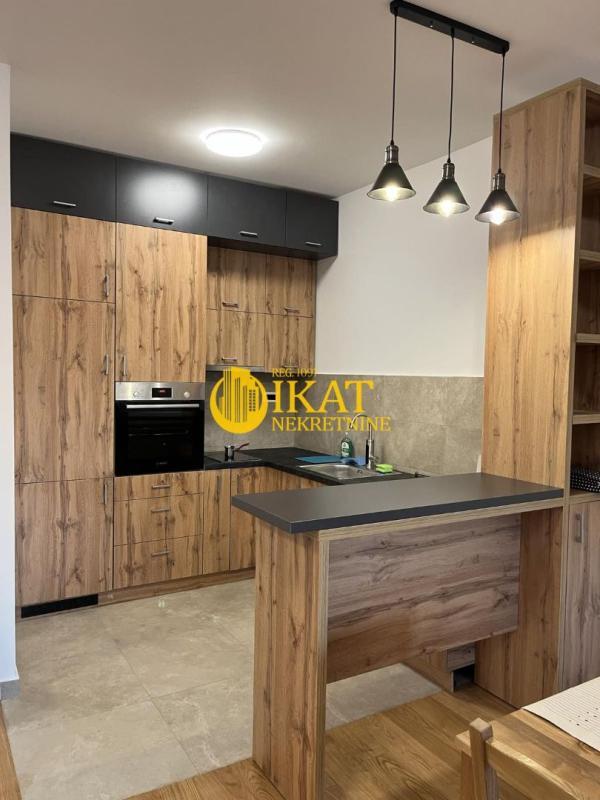 Slika 4 - Dvosoban stan za izdavanje, 64m2, 750€