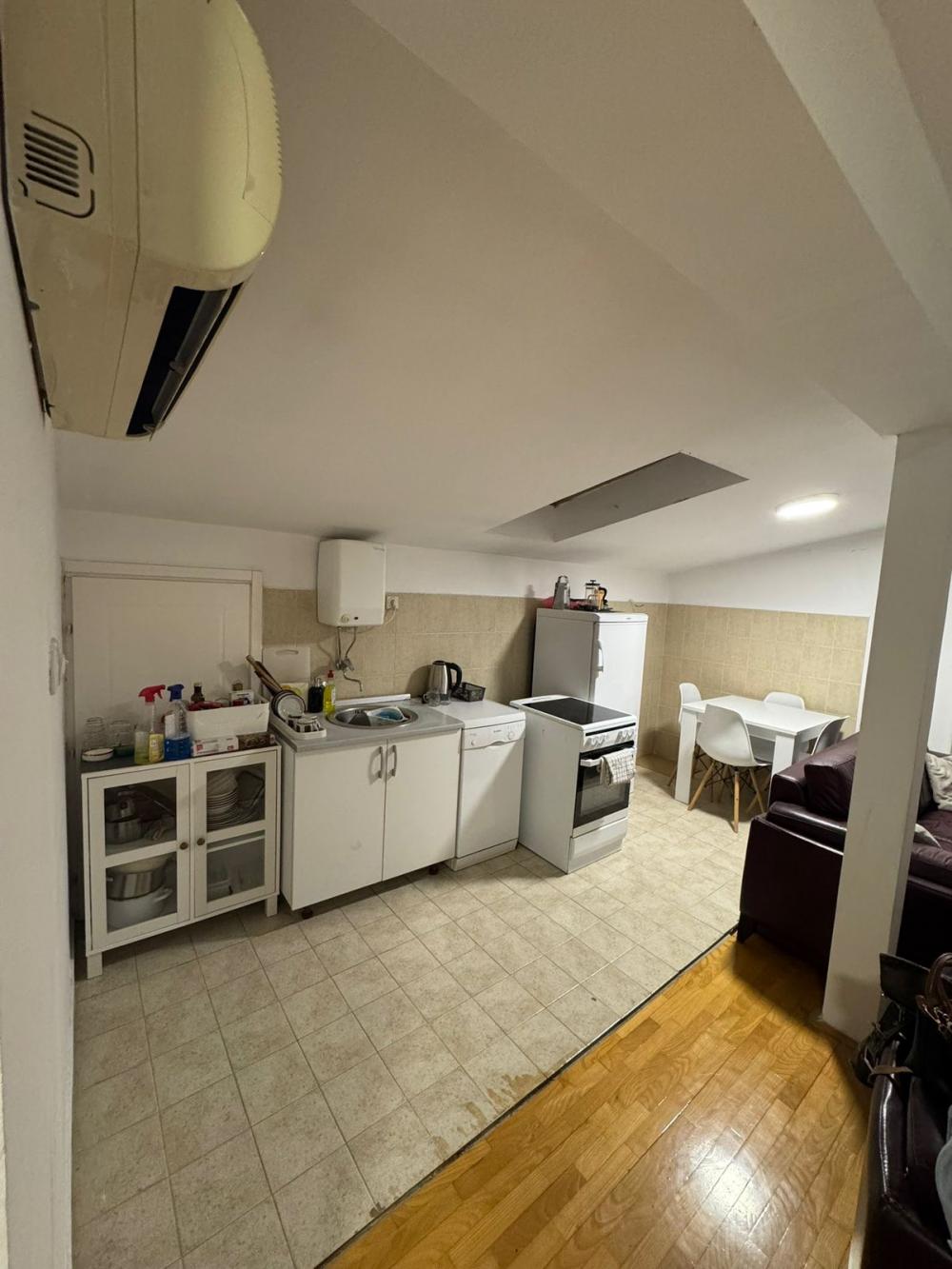 Slika 1 - Jove Ilića, Trosoban stan za izdavanje, 65m2, 600€