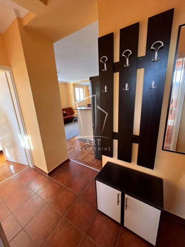 Slika 5 - Bulevar kneza Aleksandra Karađorđevića, Trosoban stan za izdavanje, 72m2, 1.000€