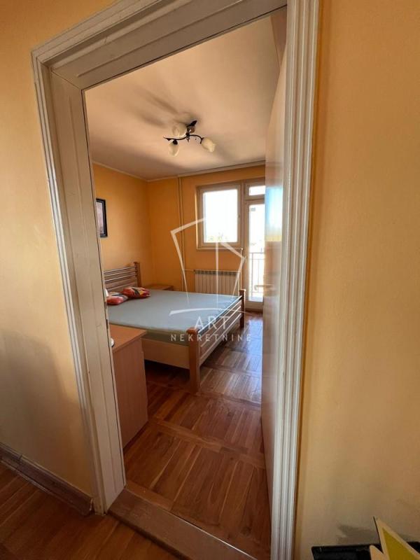 Slika 6 - Bulevar kneza Aleksandra Karađorđevića, Trosoban stan za izdavanje, 72m2, 1.000€