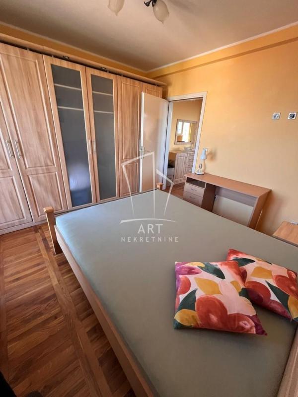 Slika 8 - Bulevar kneza Aleksandra Karađorđevića, Trosoban stan za izdavanje, 72m2, 1.000€