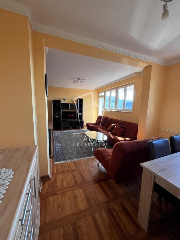 Slika 2 - Bulevar kneza Aleksandra Karađorđevića, Trosoban stan za izdavanje, 72m2, 1.000€