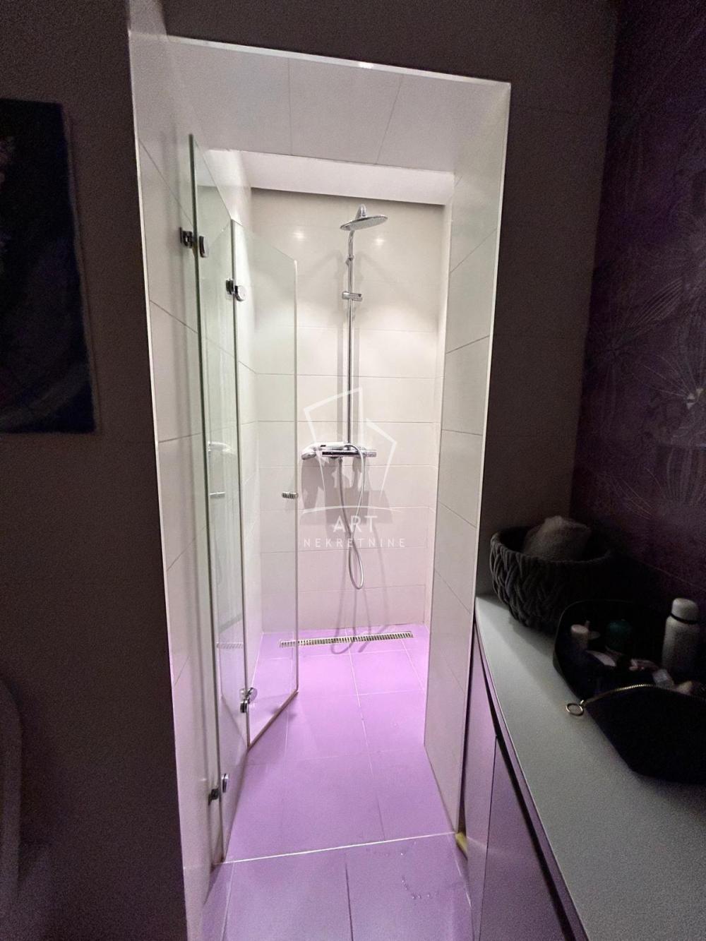 Slika 8 - Aleksinačkih rudara, Trosoban stan za izdavanje, 81m2, 1.200€