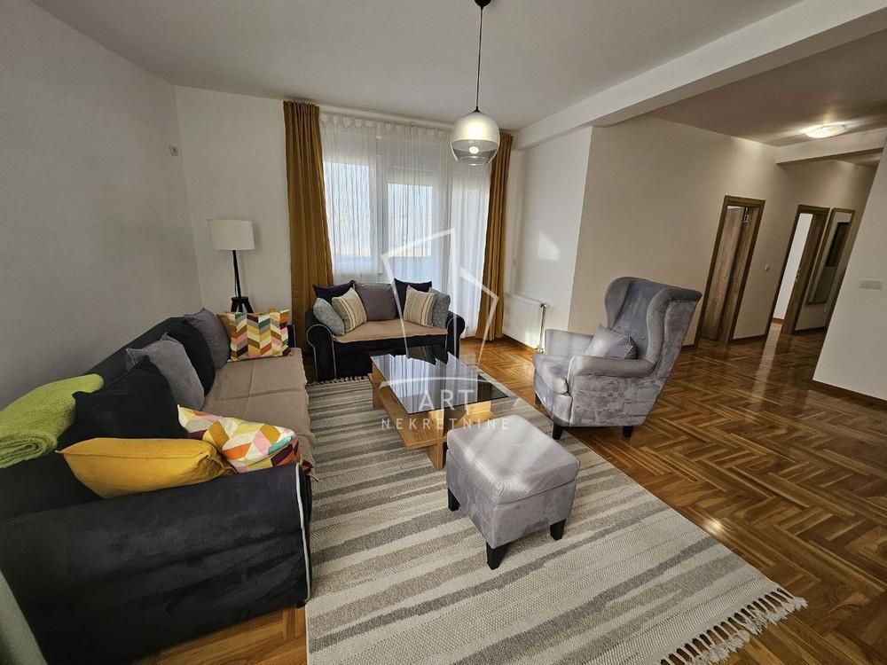 Glavna slika -Vojvode Vlahovića, Četvorosoban stan za izdavanje, 87m2, 900€