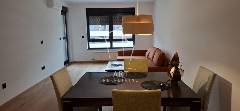 Slika 1 - Dragoslava Srejovića, Dvoiposoban stan za izdavanje, 60m2, 1.100€