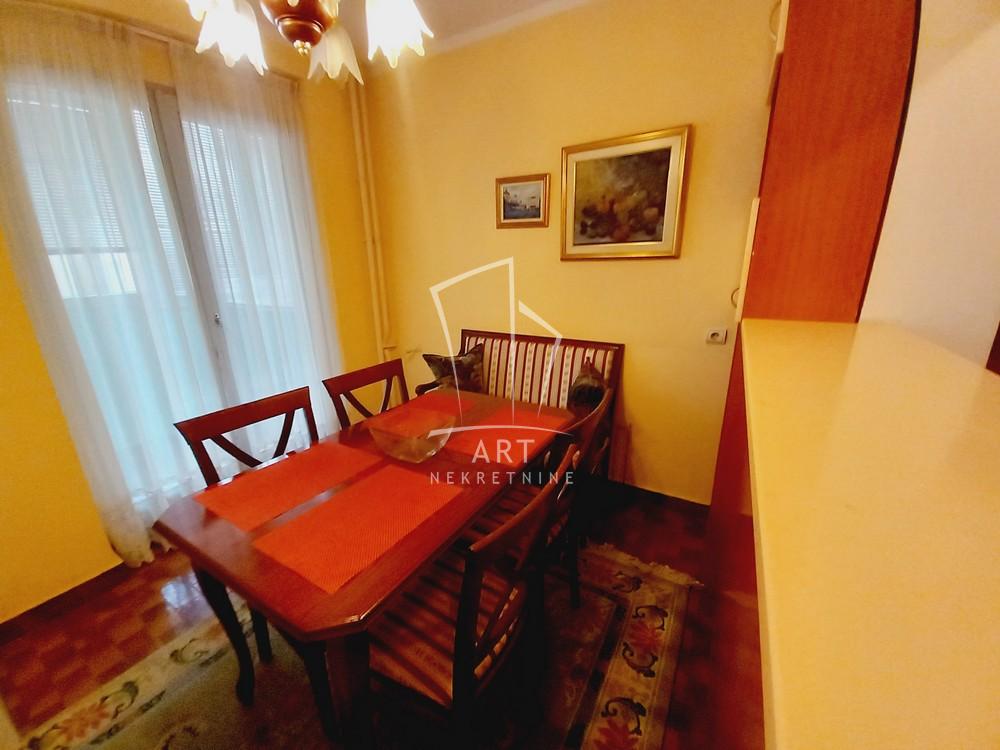 Slika 2 - Kralja Petra, Četvorosoban stan za izdavanje, 81m2, 1.000€