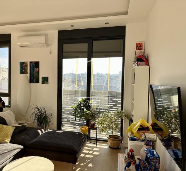 Slika 1 - Dunavska, Dvosoban stan za izdavanje, 52m2, 1.200€