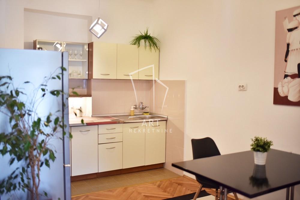 Slika 4 - Dositejeva, Dvosoban stan za izdavanje, 50m2, 990€