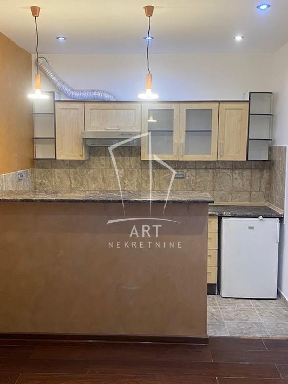 Slika 3 - Topolska, Dvoiposoban stan za izdavanje, 54m2, 800€