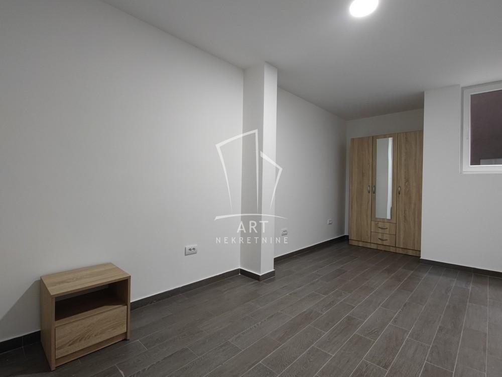 Slika 3 - Marije Crnobori, Dvosoban stan za izdavanje, 50m2, 350€