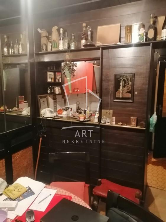 Slika 2 - Dr Zore Ilić Obradović, Dvosoban stan za izdavanje, 500m2, 500€