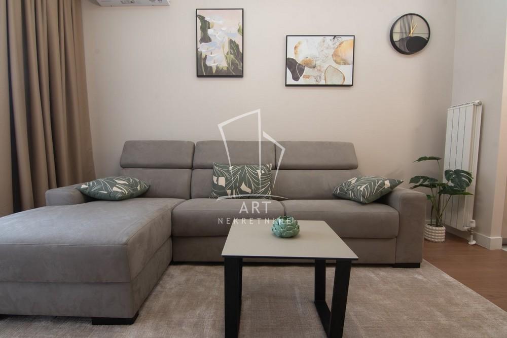 Slika 2 - Luke Ćelovića Trebinjca, Dvosoban stan za izdavanje, 55m2, 1.400€