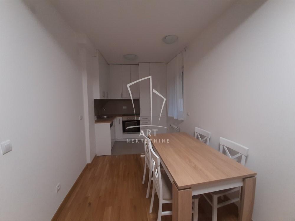 Slika 5 - Duvanjska, Jednoiposoban stan za izdavanje, 43m2, 500€