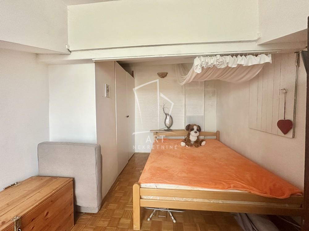 Slika 9 - Luke Vojvodića, Dvoiposoban stan na prodaju, 49m2, 120.000€