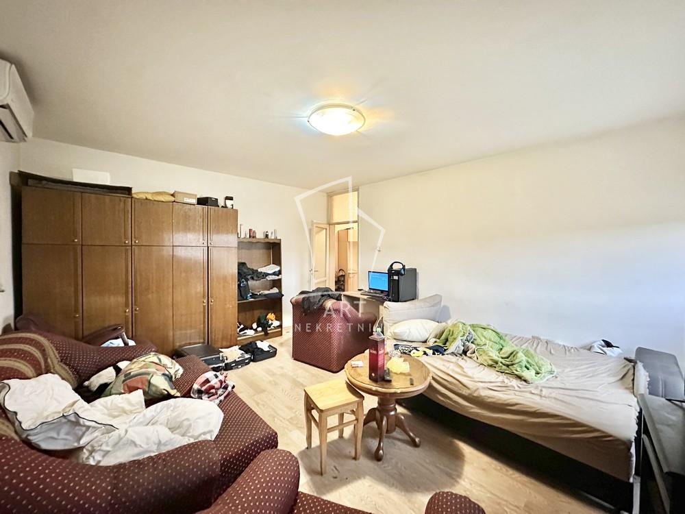 Slika 2 - Ustanička, Dvosoban stan na prodaju, 67m2, 186.000€