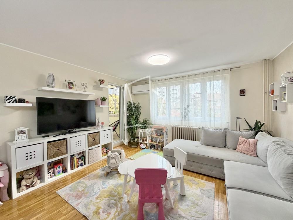 Slika 1 - Kraljice Marije, Dvoiposoban stan na prodaju, 59m2, 101.000€