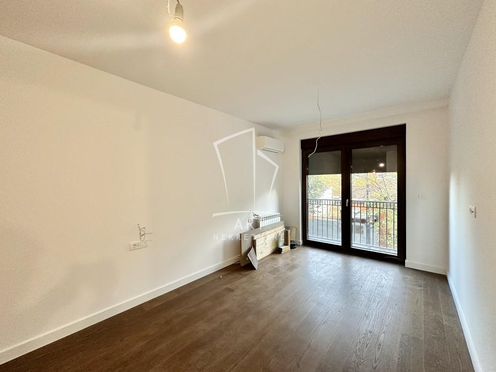 Slika 8 - Cara Dušana, Četvorosoban stan na prodaju, 120m2, 600.000€