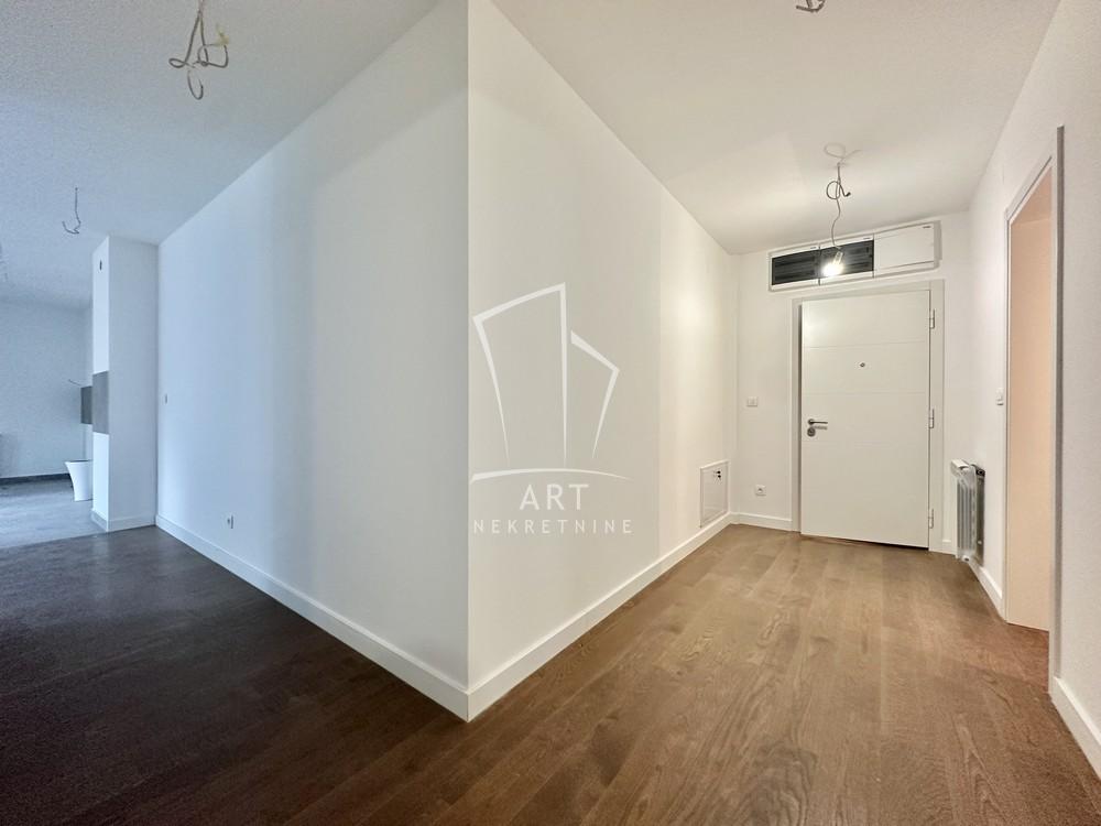 Slika 7 - Cara Dušana, Četvorosoban stan na prodaju, 120m2, 600.000€