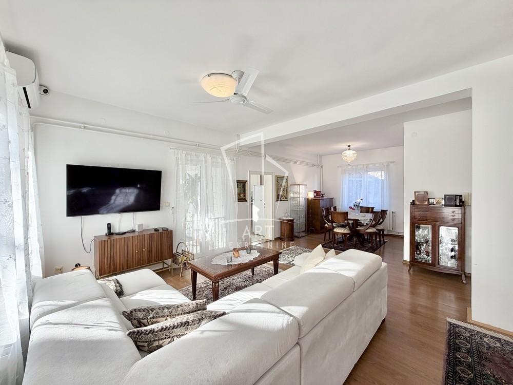 Slika 1 -  Kuća na prodaju, 278m2, 520.000€