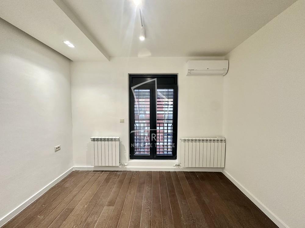 Slika 9 - Cara Nikolaja II, Četvorosoban stan na prodaju, 114m2, 455.000€