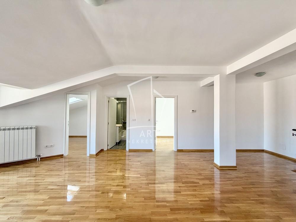 Slika 2 - Vitezova Karađorđeve Zvezde, Dvoiposoban stan na prodaju, 63m2, 169.000€