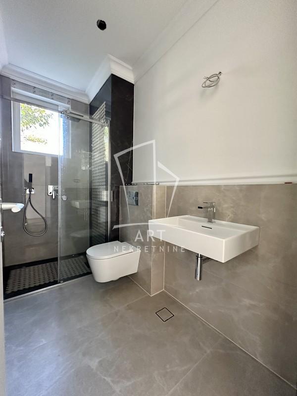 Slika 11 - Internacionalnih brigada, Četvorosoban stan na prodaju, 149m2, 1.000.000€