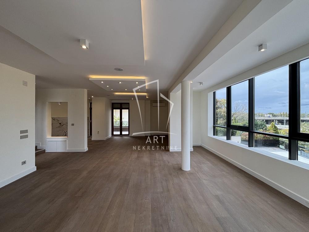 Glavna slika -Milovana Glišića,  Lokal za izdavanje, 506m2, 11.500€