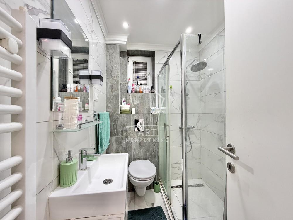 Slika 11 - Milana Tankosića,  Lokal na prodaju, 37m2, 132.000€