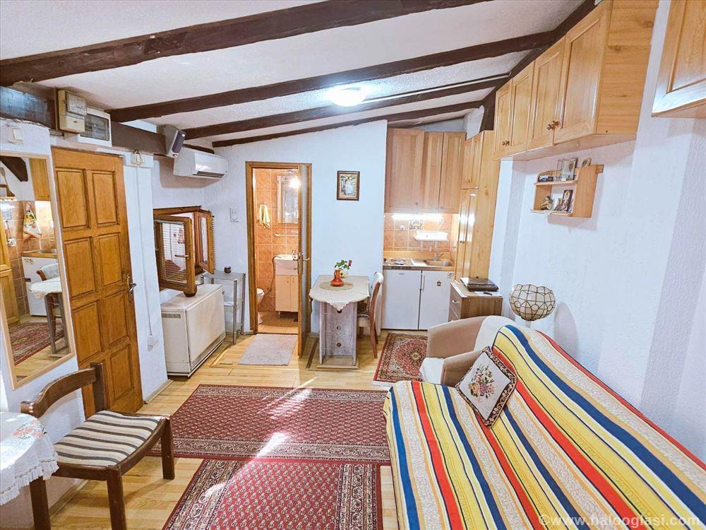 Slika 1 - Nemanjina, Dvosoban stan za izdavanje, 44m2, 480€