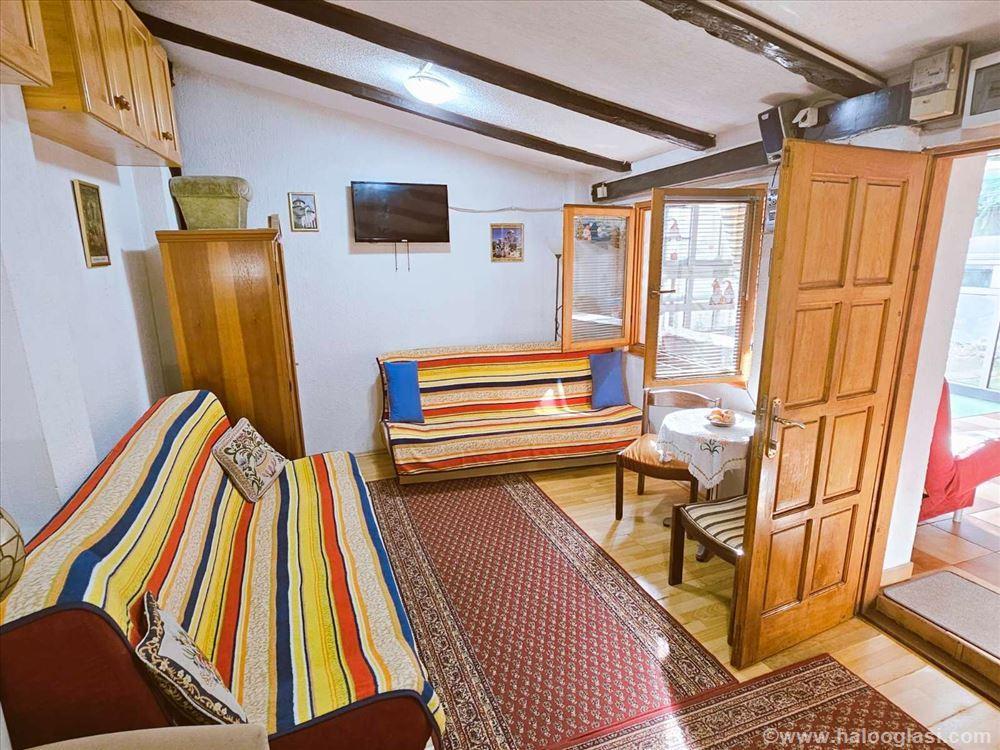 Glavna slika -Nemanjina, Dvosoban stan za izdavanje, 44m2, 480€